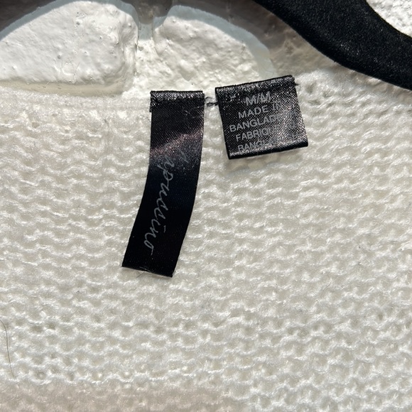 Long maxi vest size medium white greys and black colour blocking - Picture 2 of 6